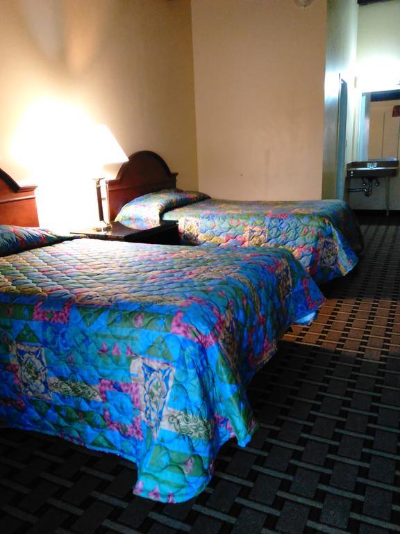 Honeyspot Motor Lodge Стратфорд Экстерьер фото